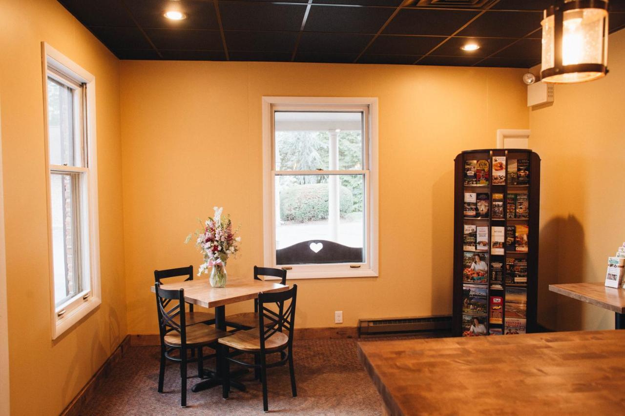 New Holland Country Squire Inn And Suites מראה חיצוני תמונה
