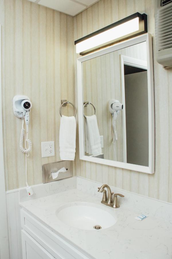 New Holland Country Squire Inn And Suites מראה חיצוני תמונה