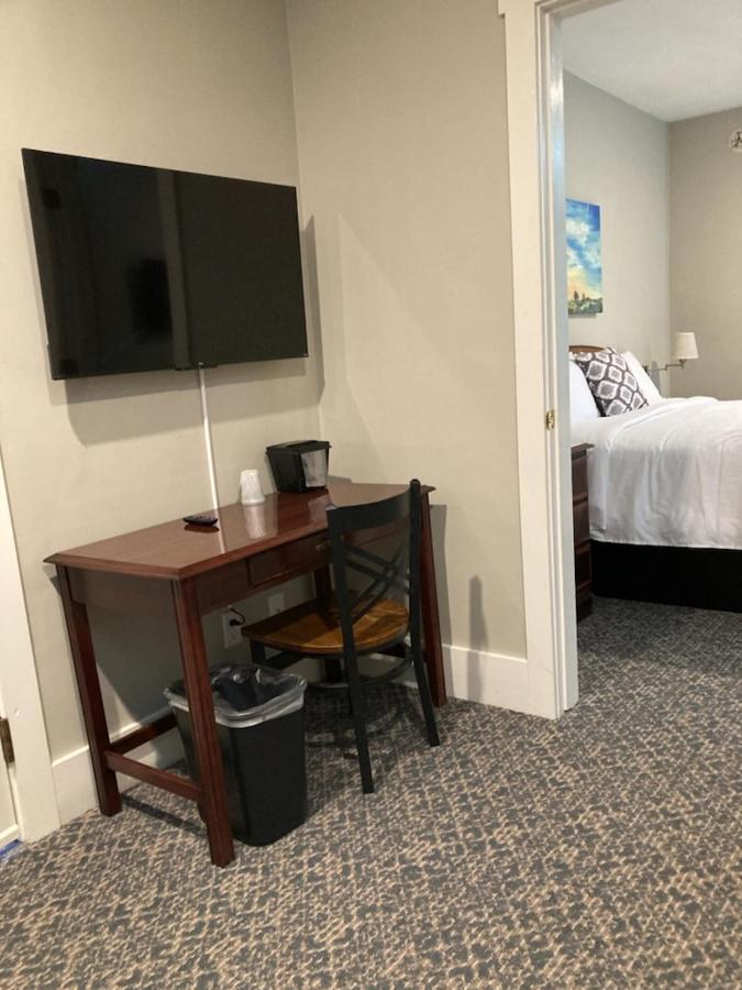 New Holland Country Squire Inn And Suites מראה חיצוני תמונה
