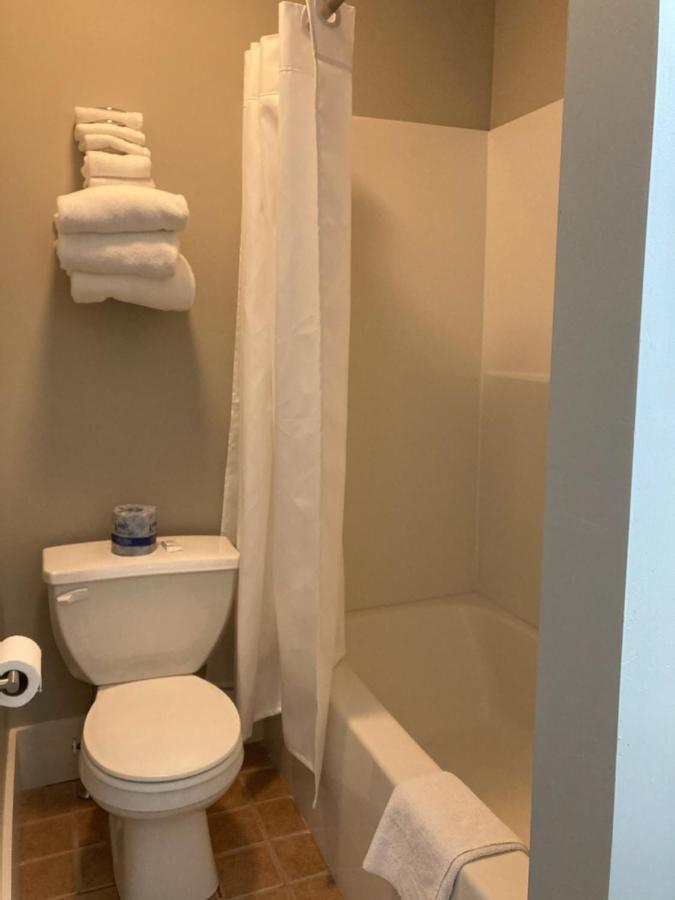 New Holland Country Squire Inn And Suites מראה חיצוני תמונה