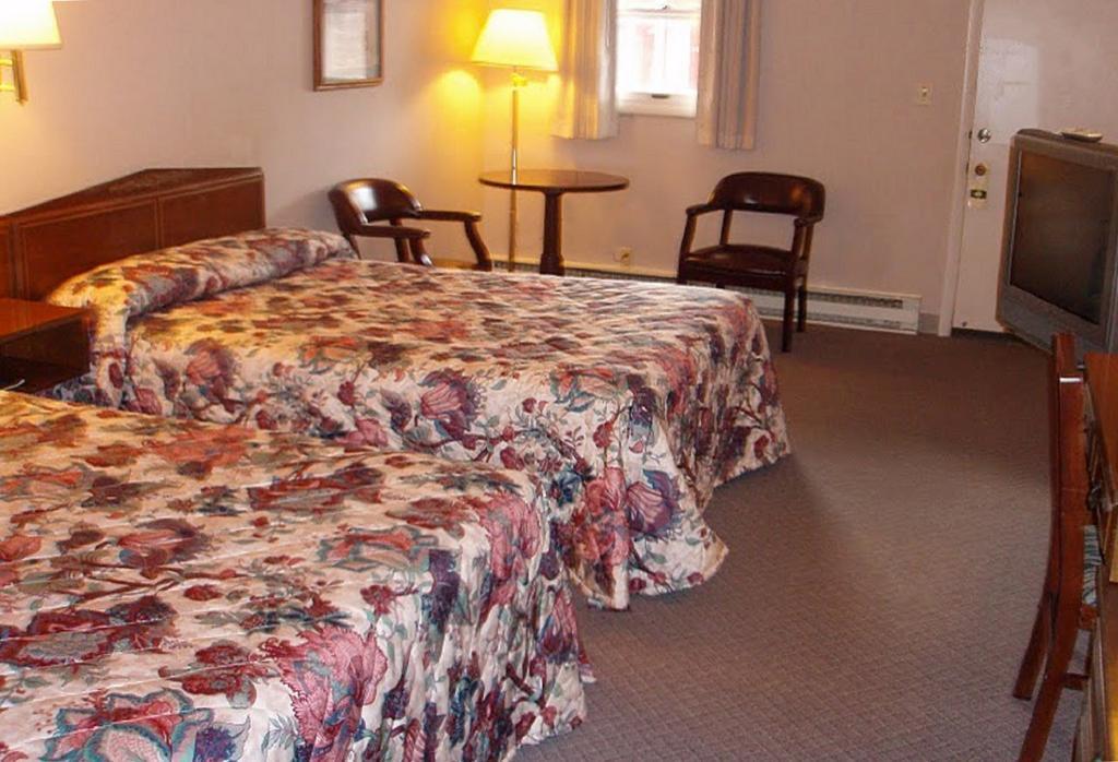 New Holland Country Squire Inn And Suites מראה חיצוני תמונה