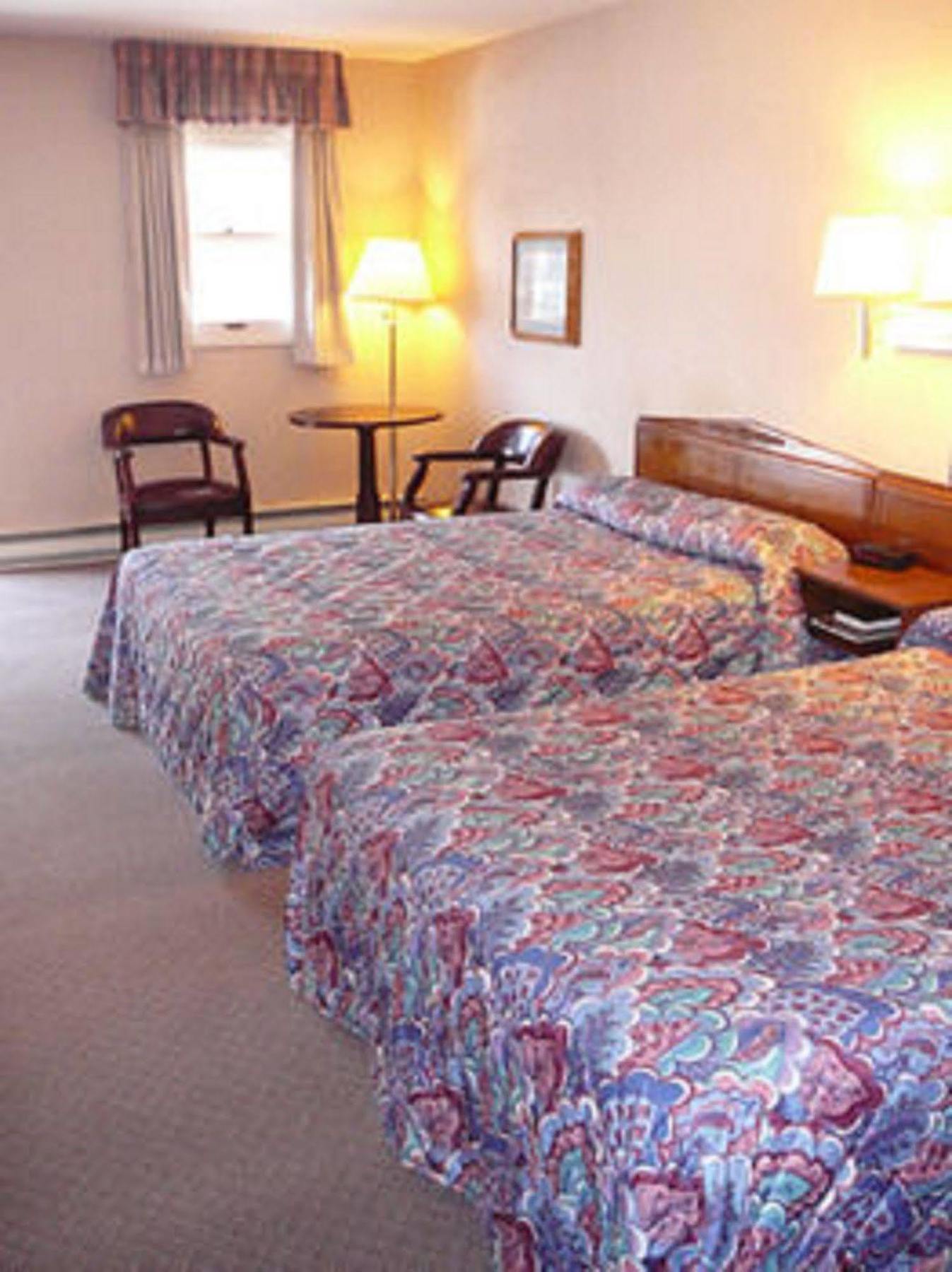 New Holland Country Squire Inn And Suites מראה חיצוני תמונה
